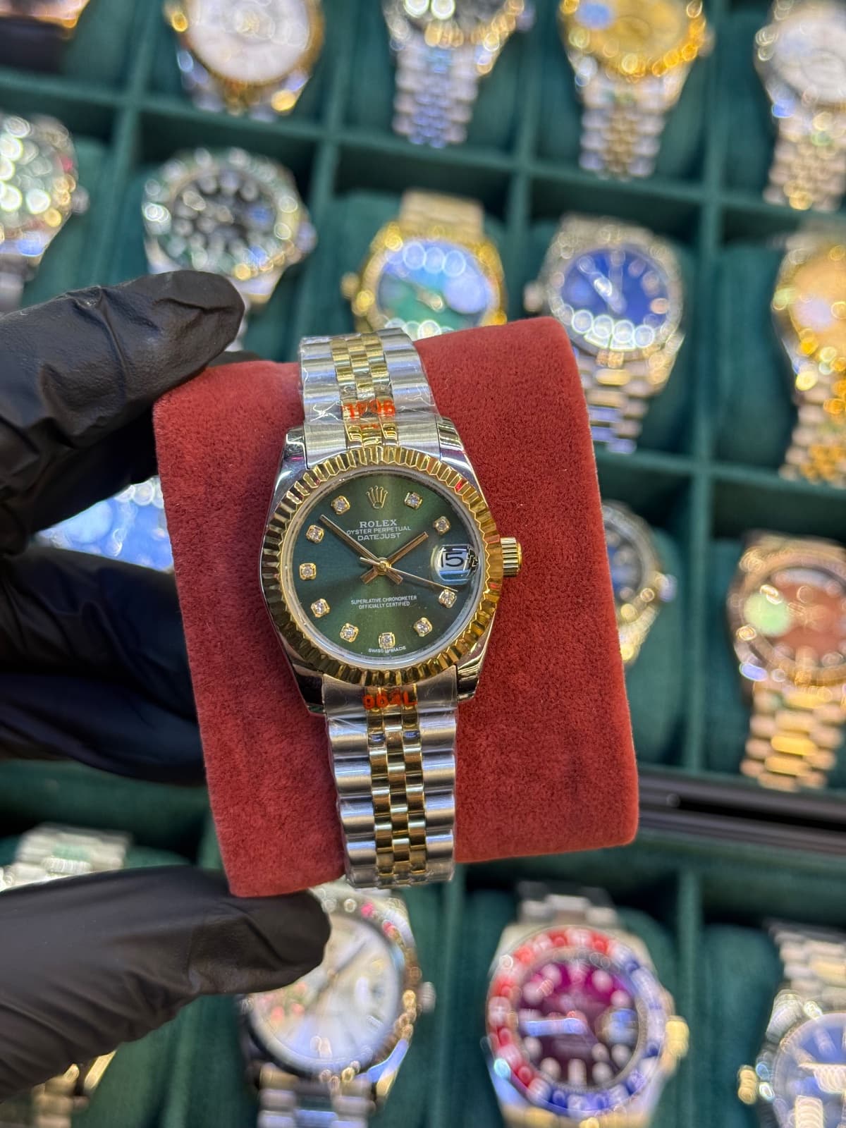 Rolex DateJust – Yeşil içi taşlı