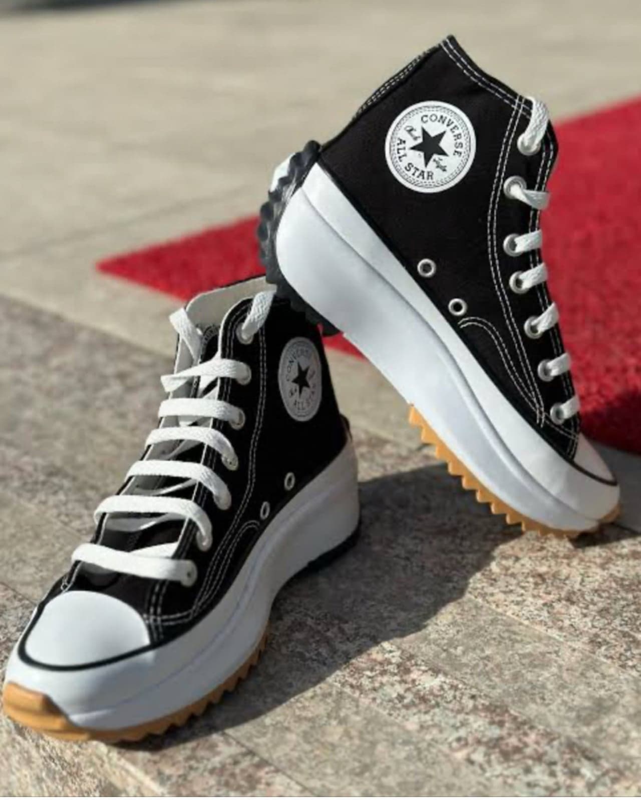 Converse boğazlı – Siyah beyaz