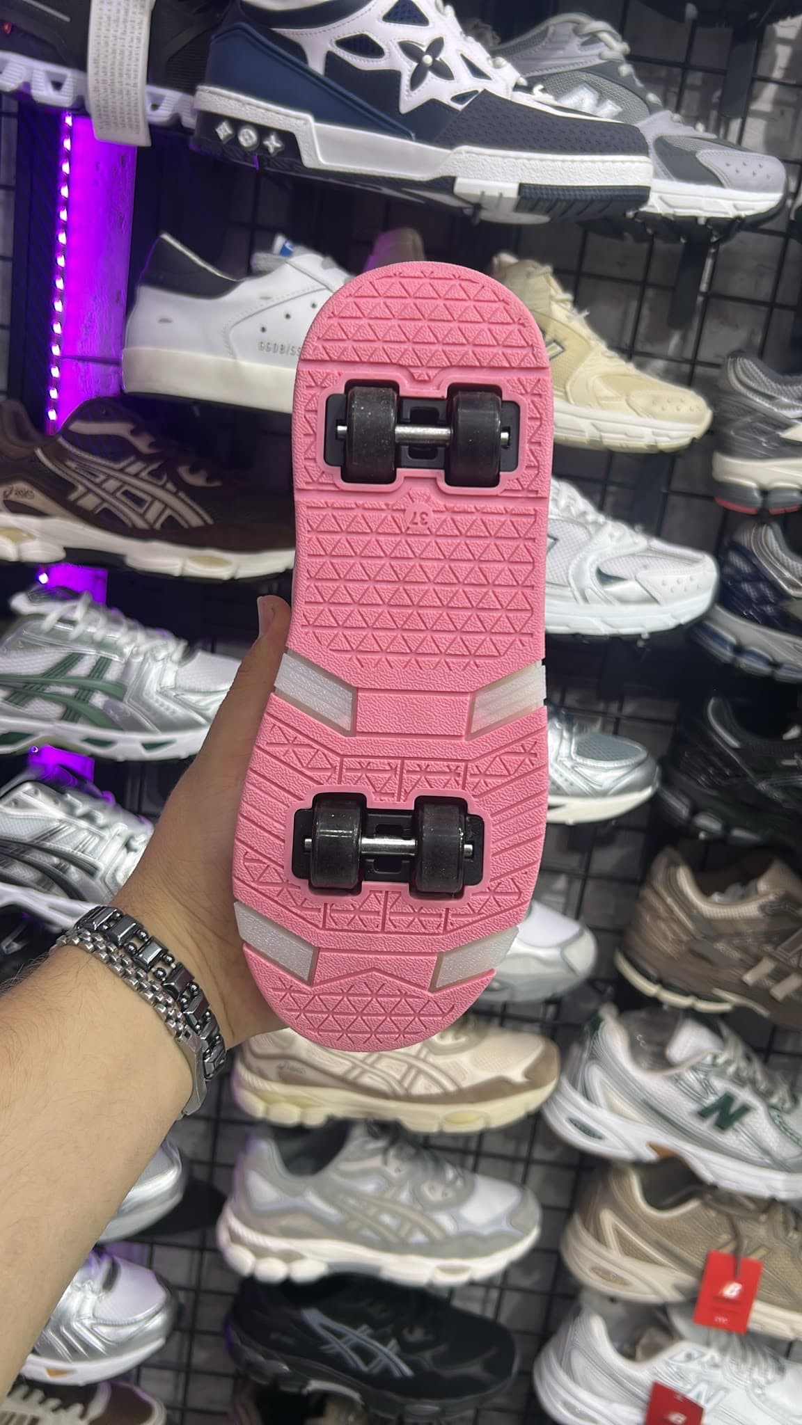 Tekerlekli ayakkabı – Pembe
