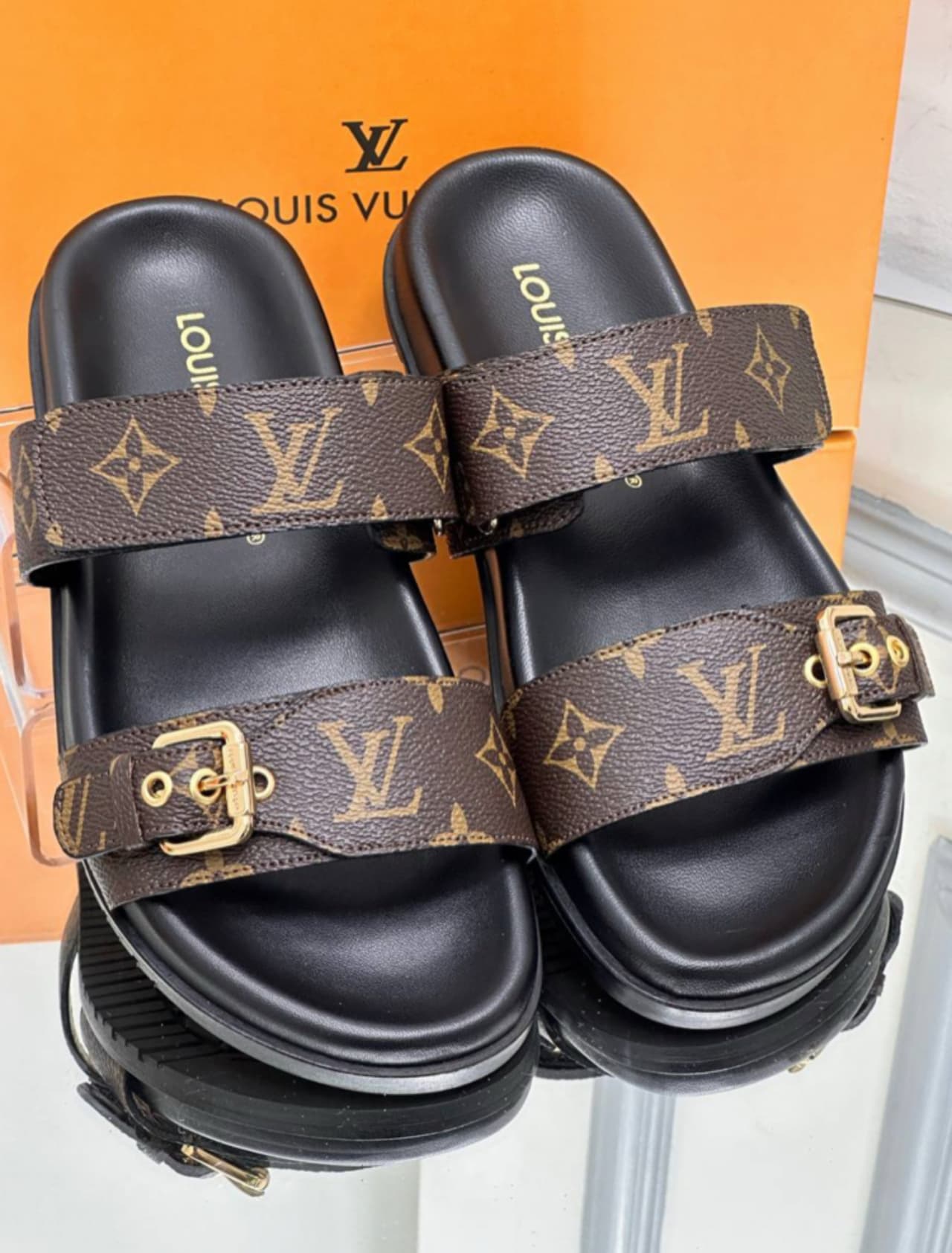 Louis vuitton terlik – Kahve
