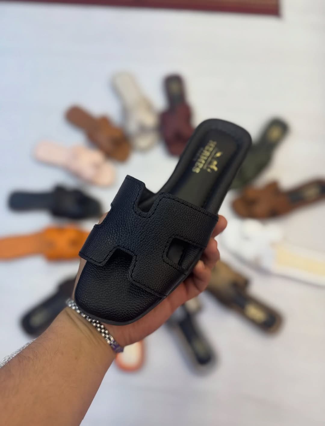 Hermes terlik premium – Siyah
