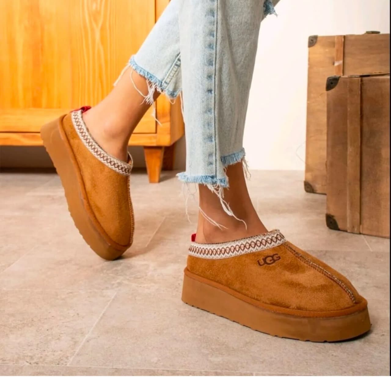 Ugg tazz – Taba