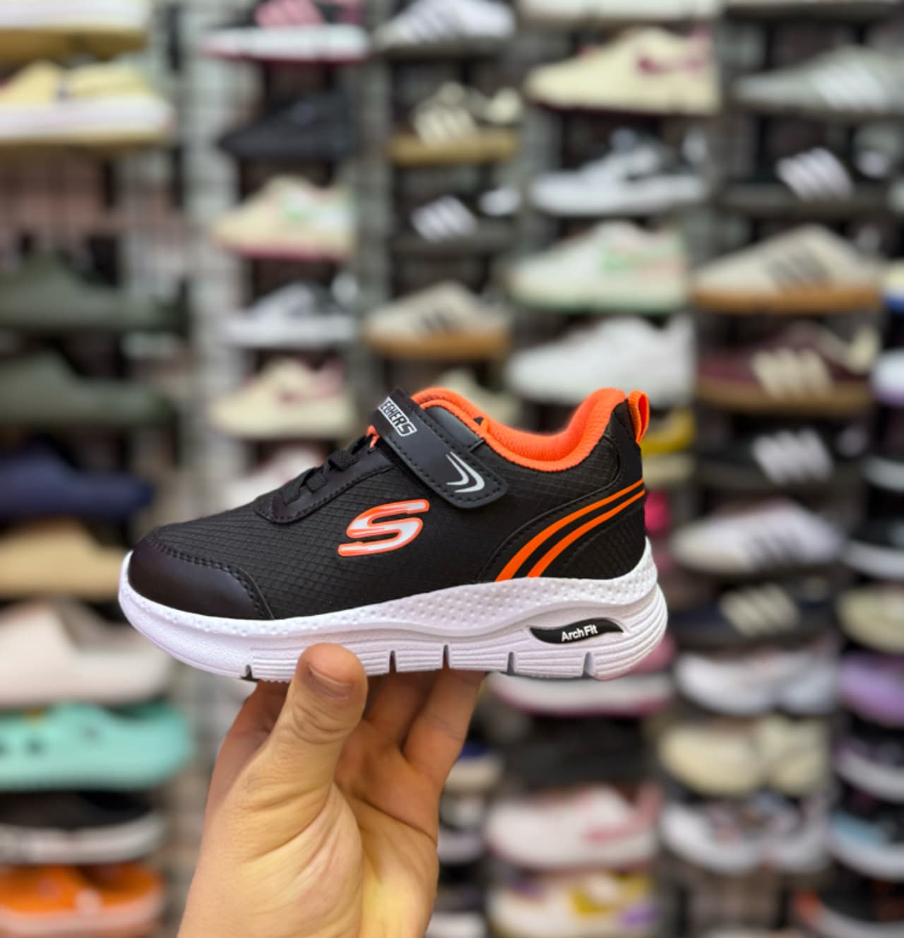 Skechers çoçuk – Siyah turuncu