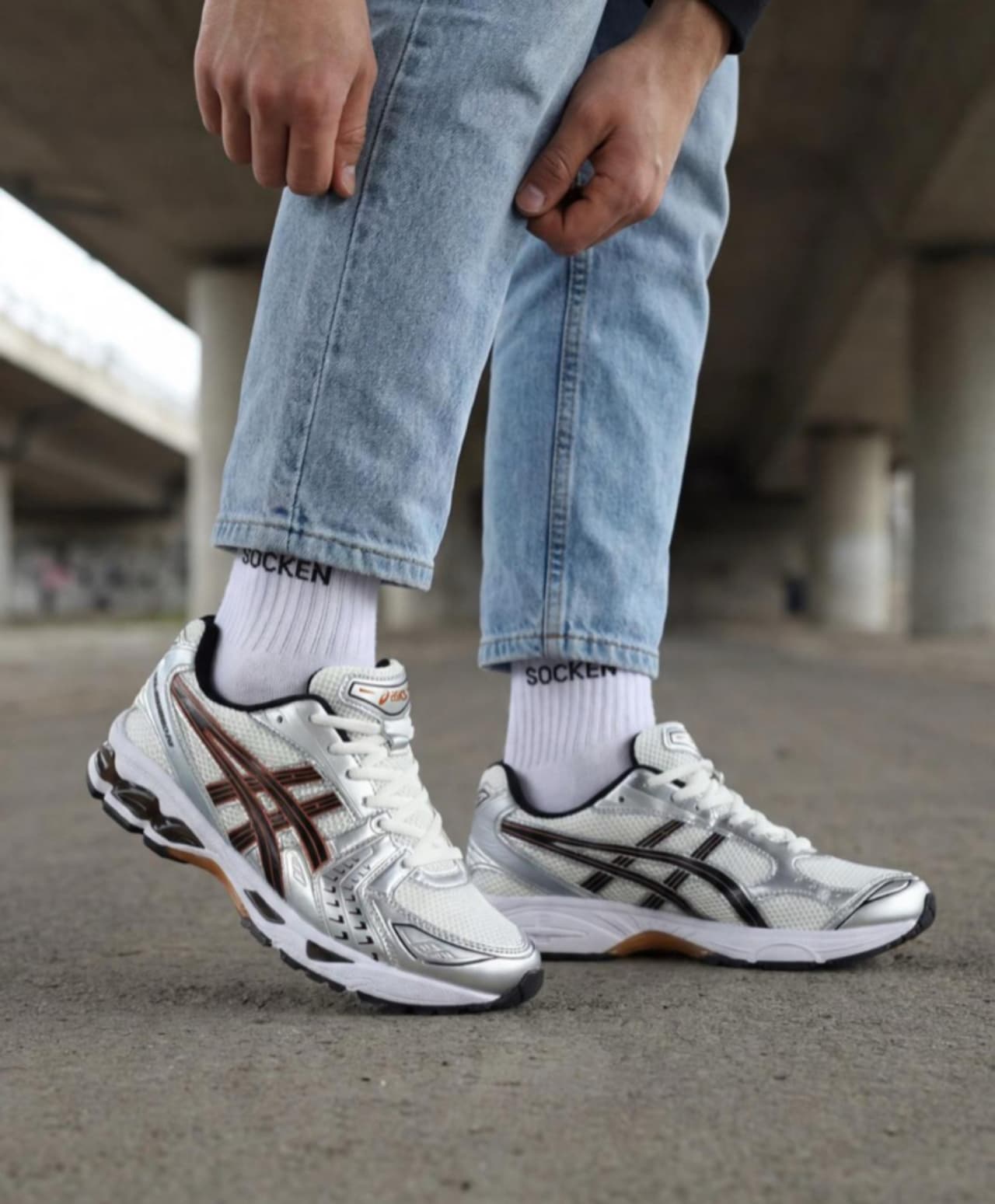 Asics Gel – Gümüş kırmızı
