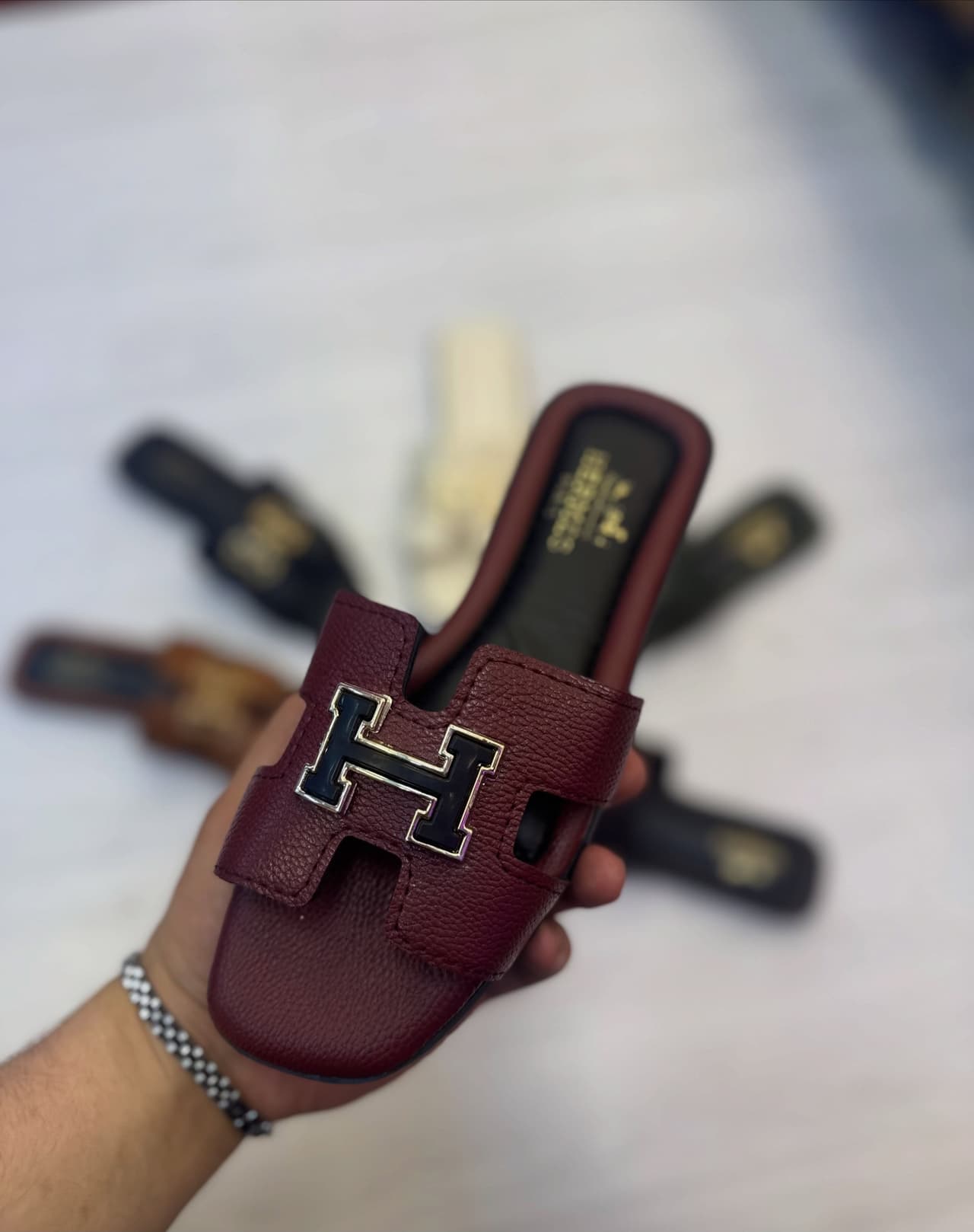Hermes tokalı terlik – Bordo tokalı